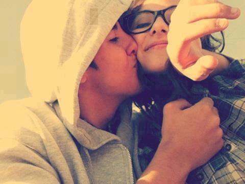 Love couple romantic dp profile picture